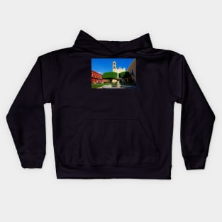 Un parc à Queretaro, Mexique Kids Hoodie